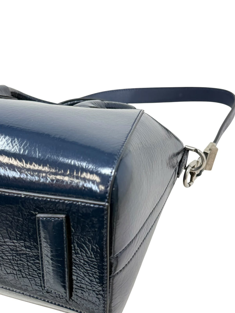 Antigona Navy Charol