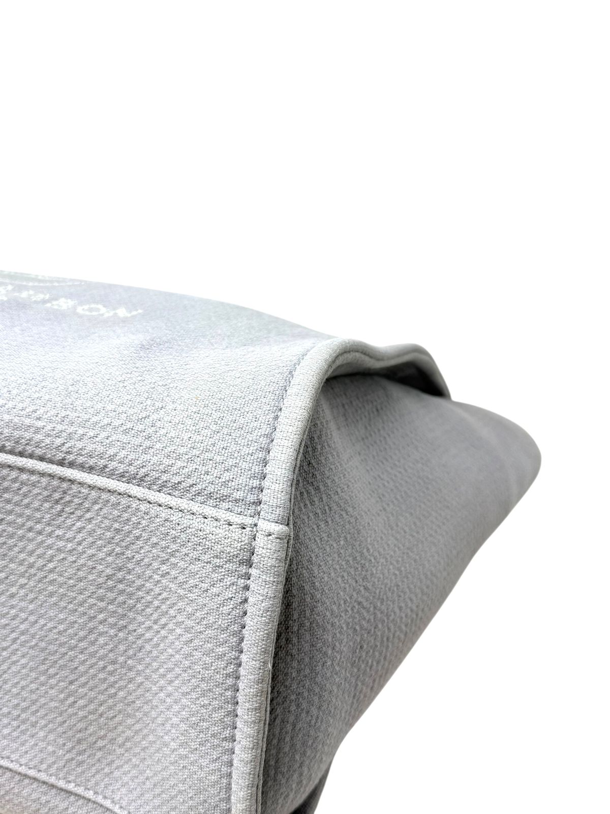 Deauville Gris con Pochette