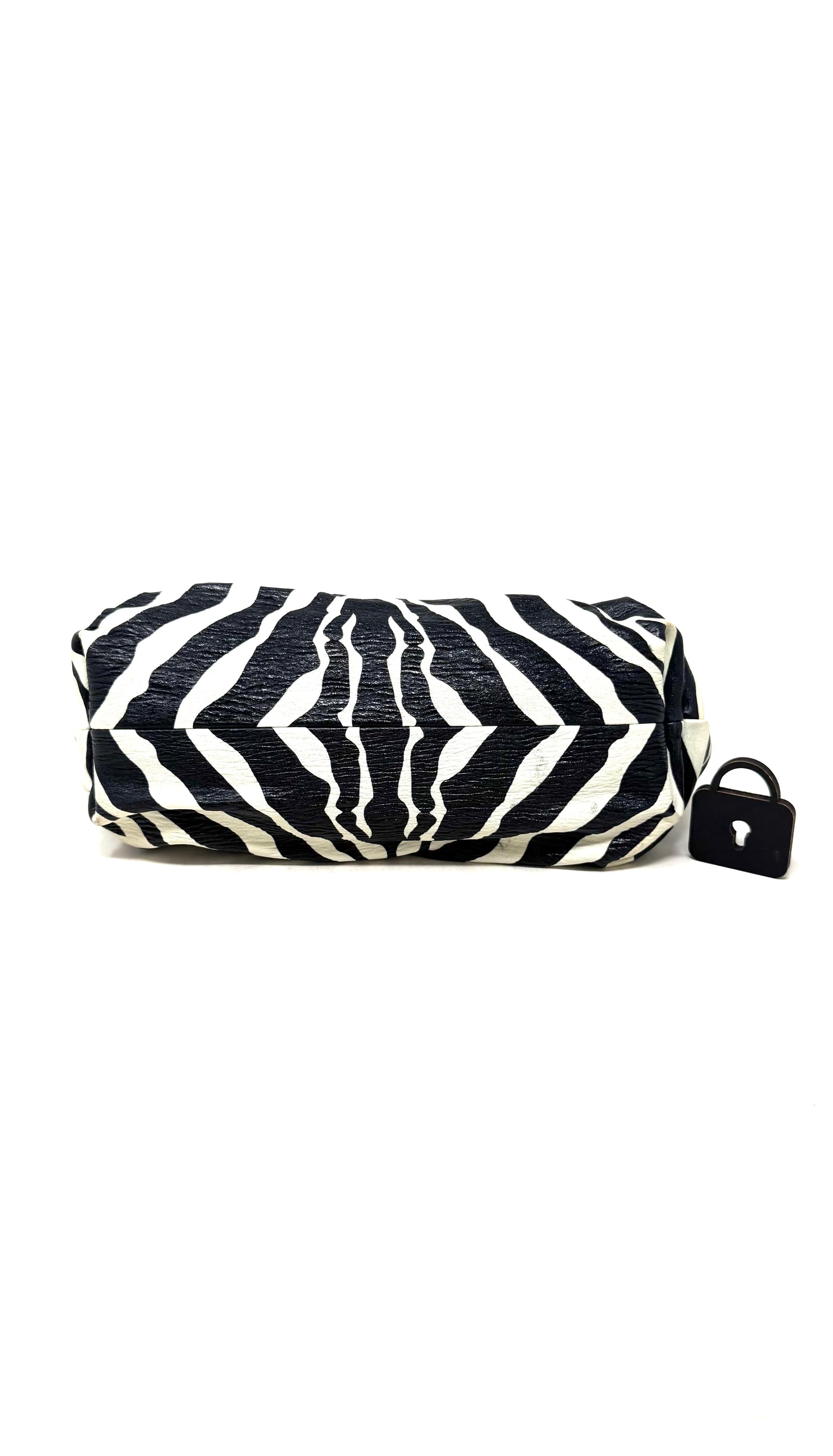 Chain Pouch Zebra