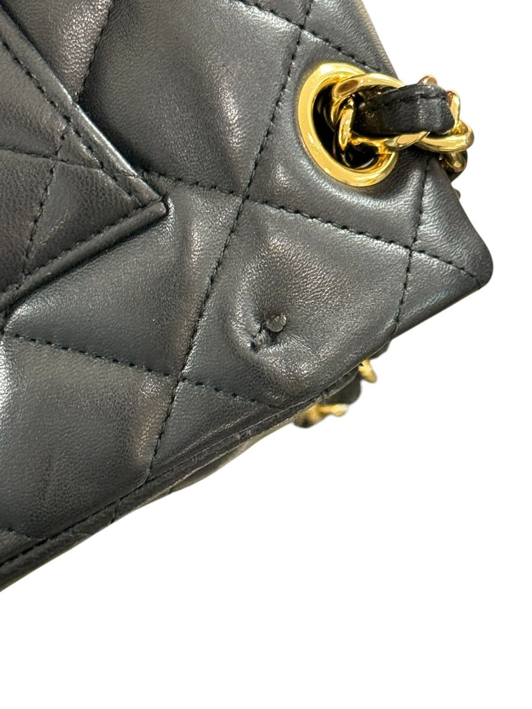 Clásica Jumbo Lambskin