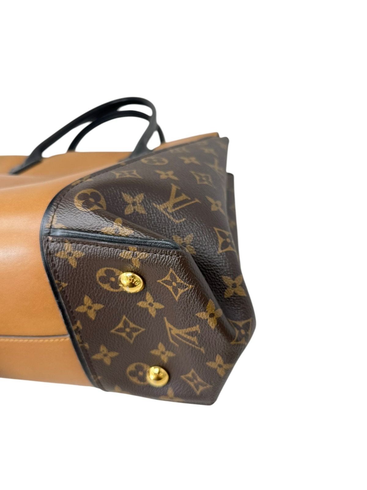 Tote W