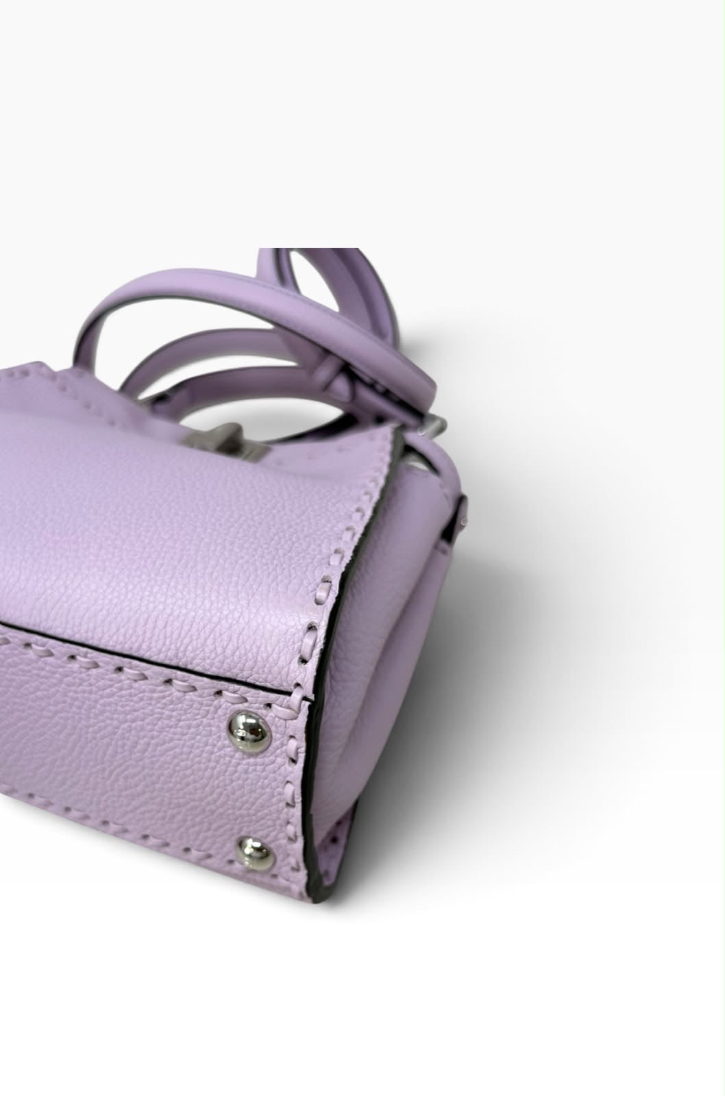 Peekaboo Mini Selleria