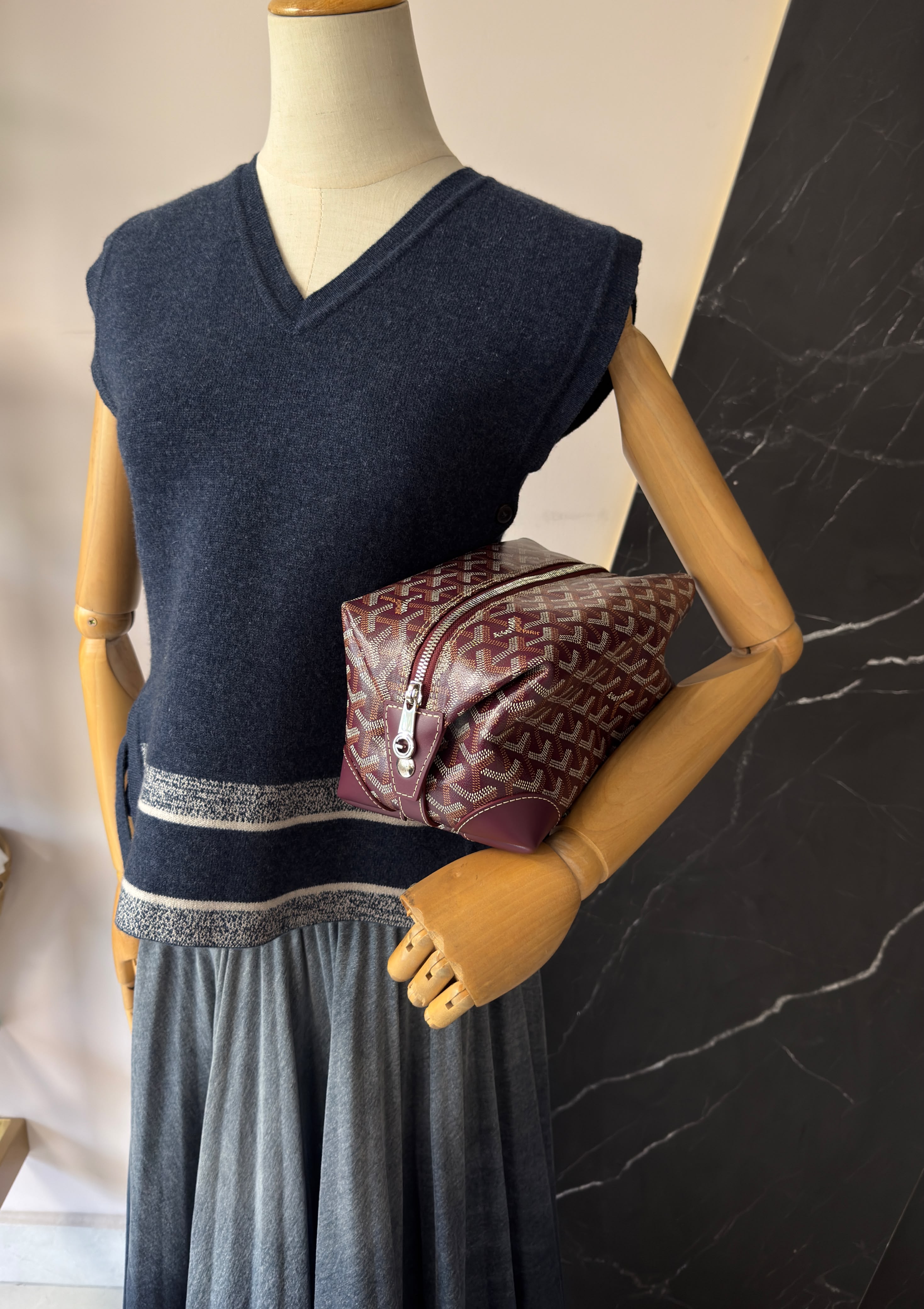 Pouch Bowling 25
