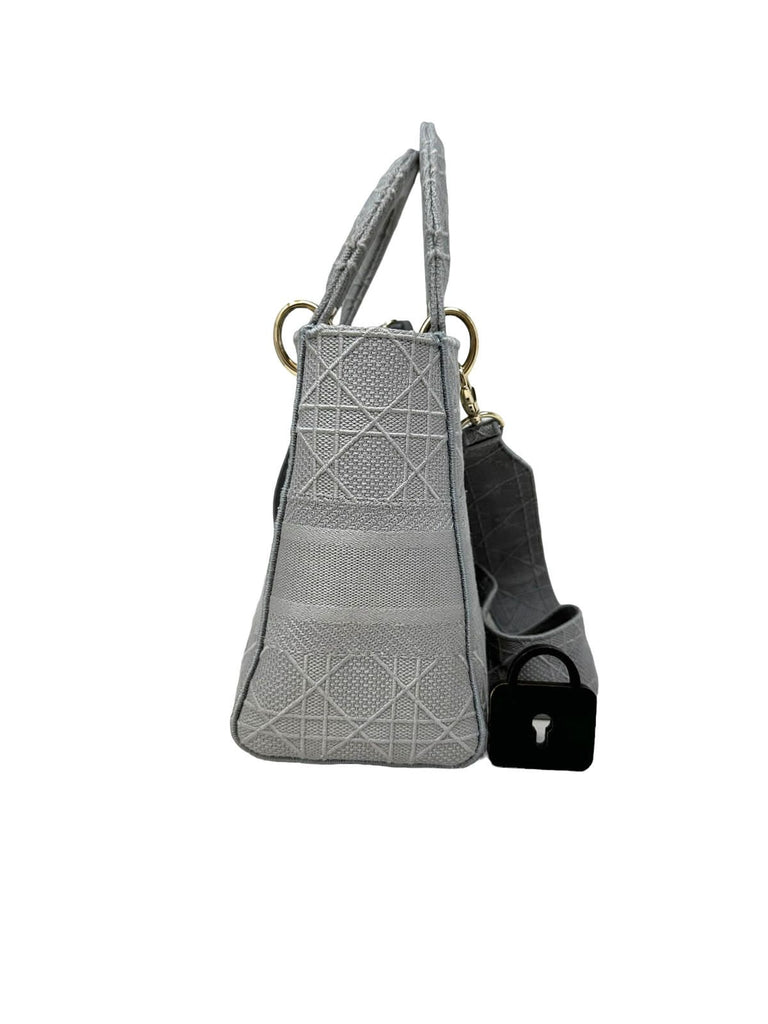 Lady D-Lite Mediana
