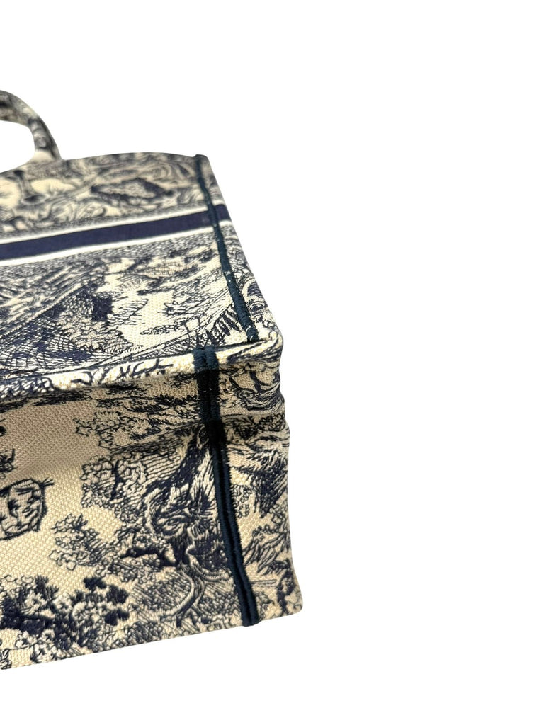 Book Tote