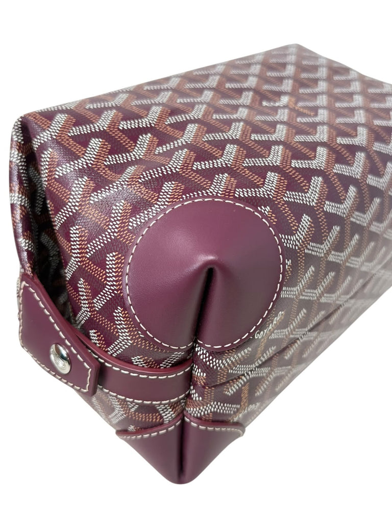 Pouch Bowling 25
