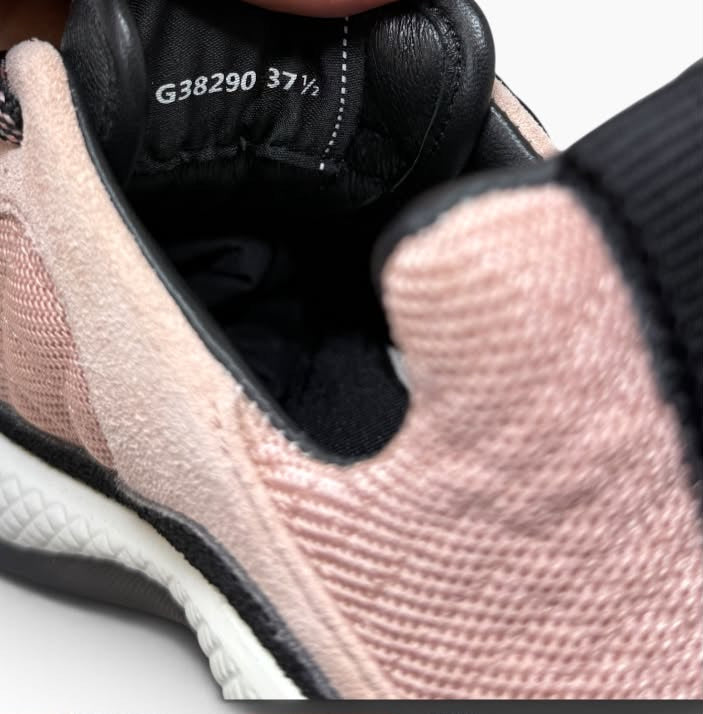 Sneakers T37.5 Eu
