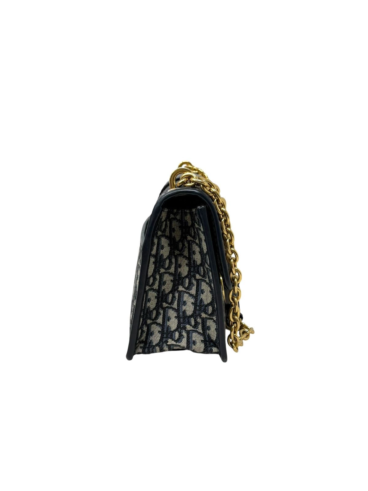 30 Montaigne