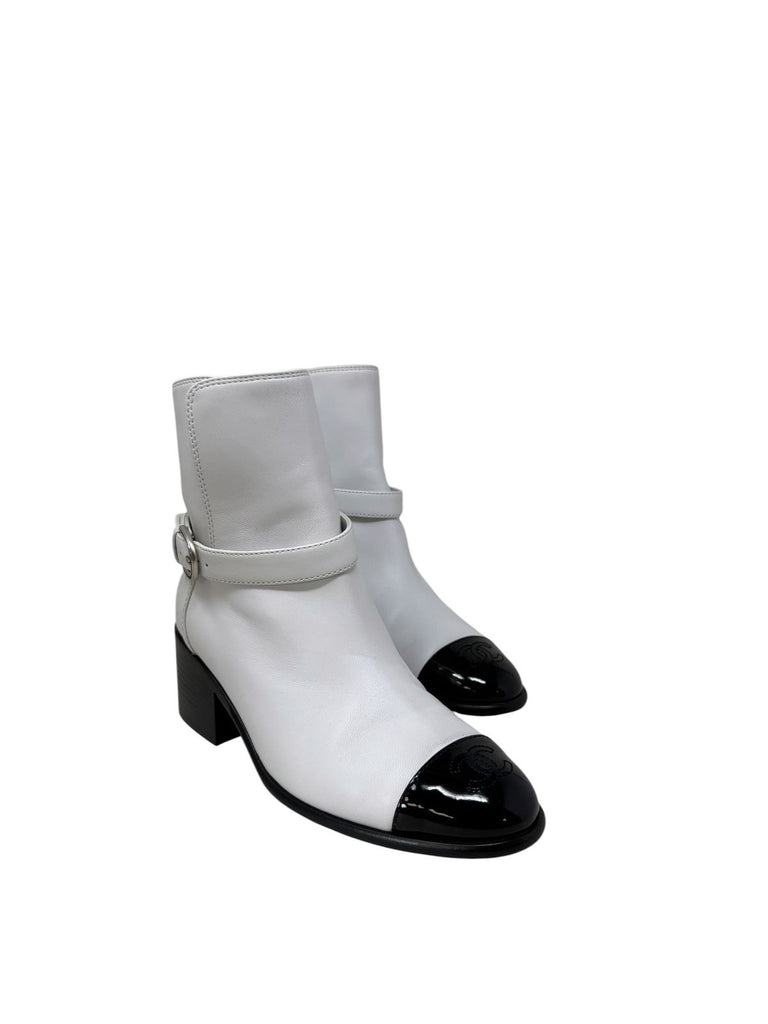 Two Tone Cap Toe Short Boots T37.5 Eu
