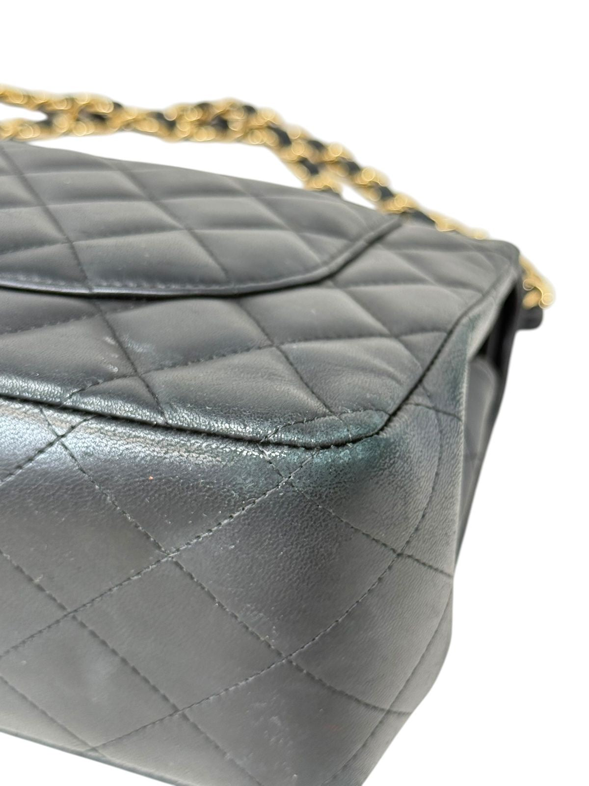 Clásica Jumbo Lambskin