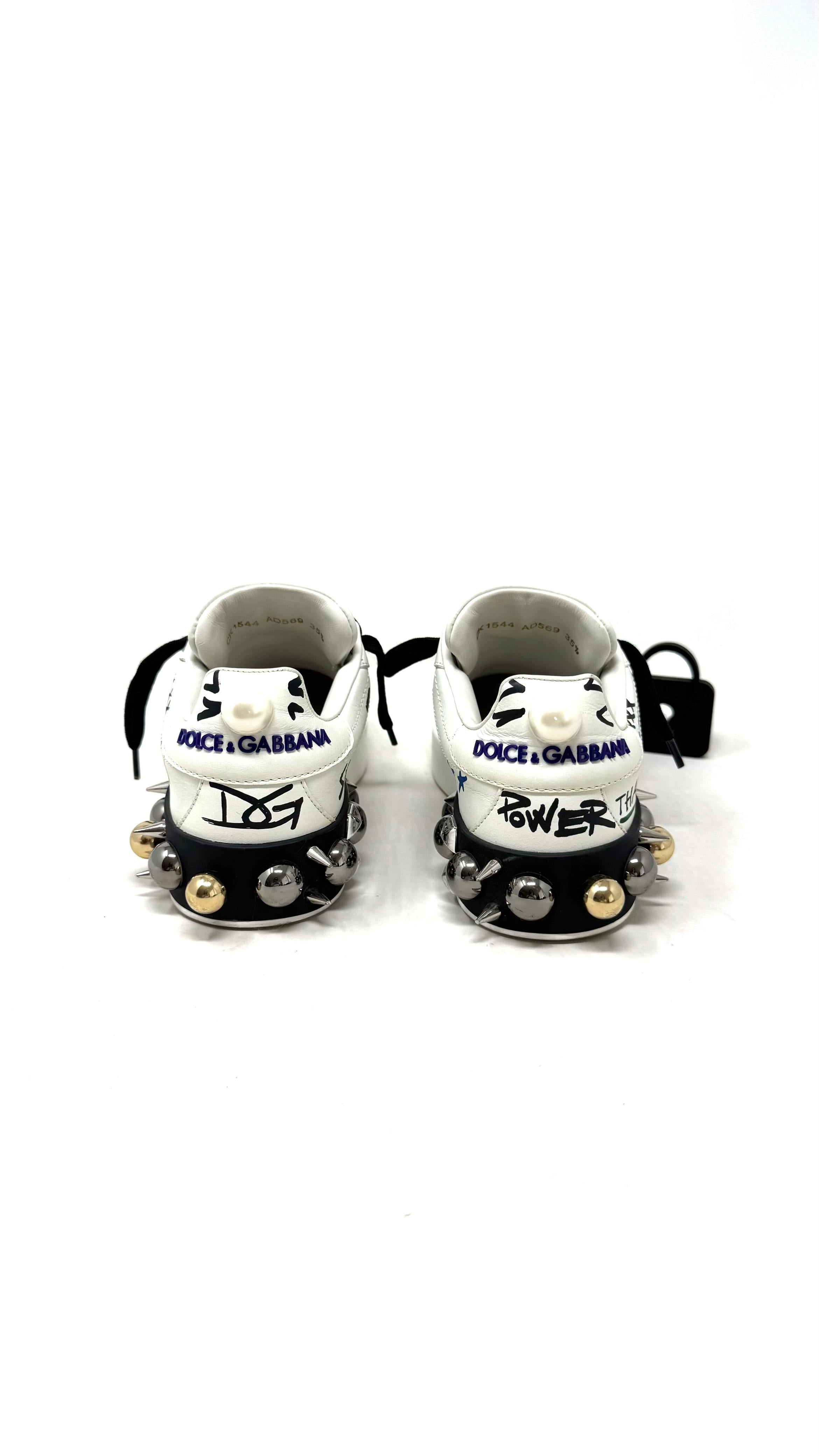 Sneakers T35.5 Eu