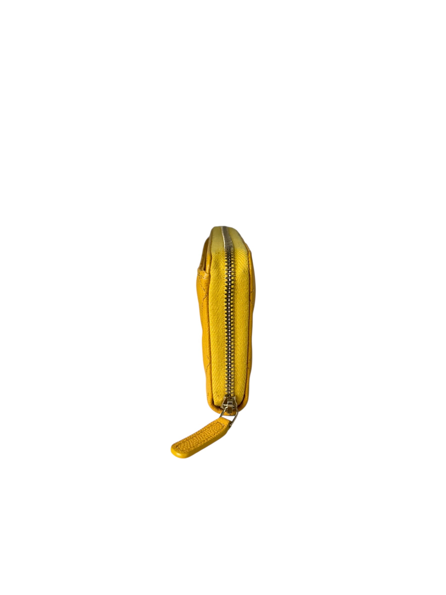 Cartera Caviar Amarilla