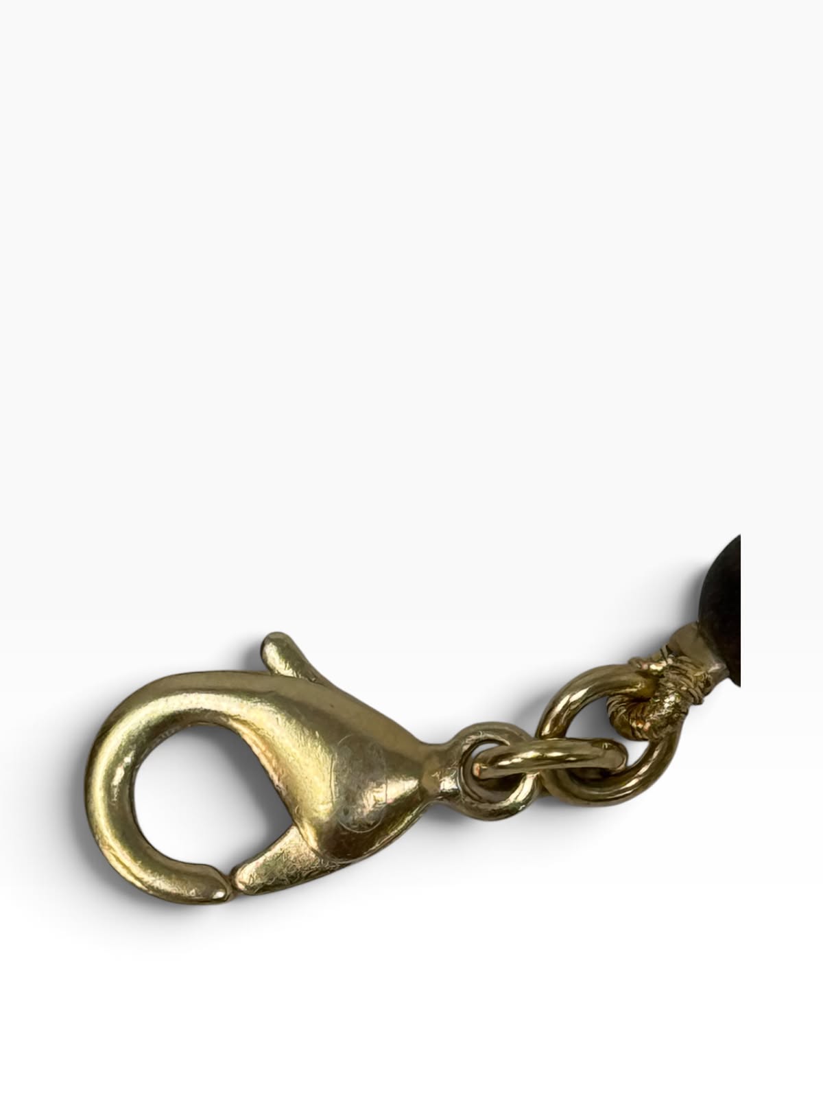 Collar CC Logo