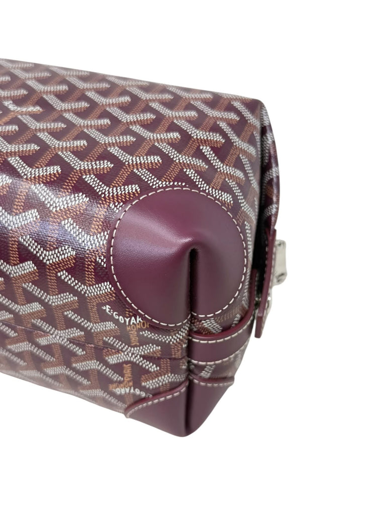 Pouch Bowling 25