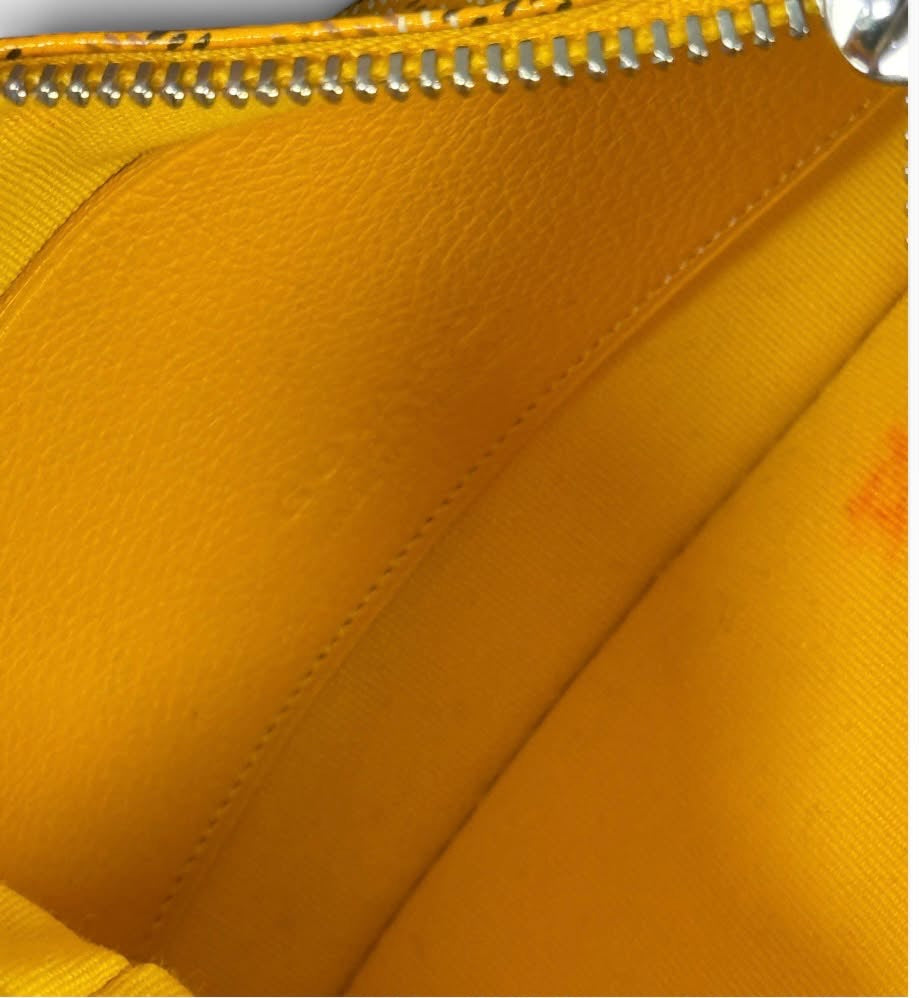 Pouch