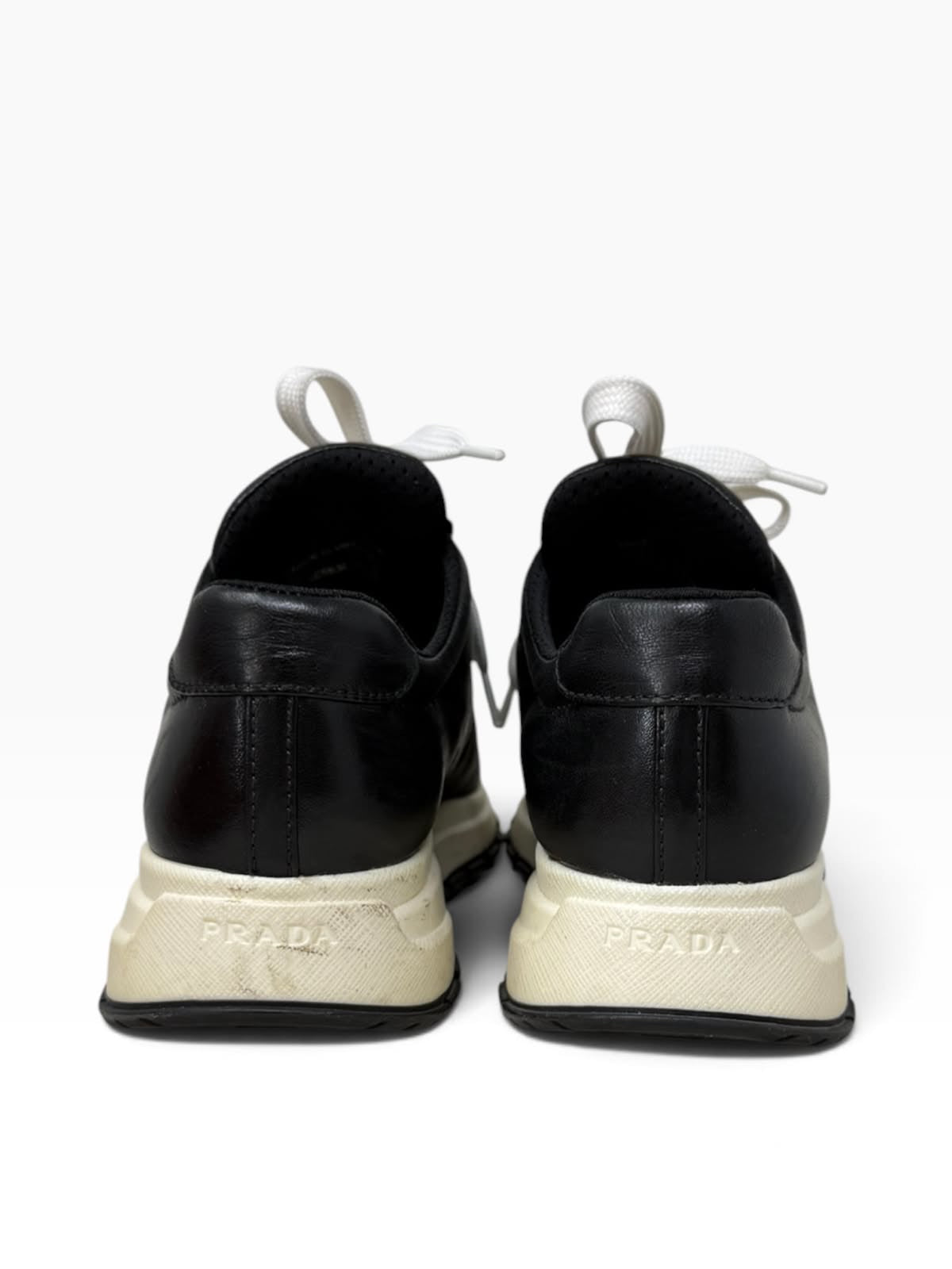 Sneakers T38.5 Eu