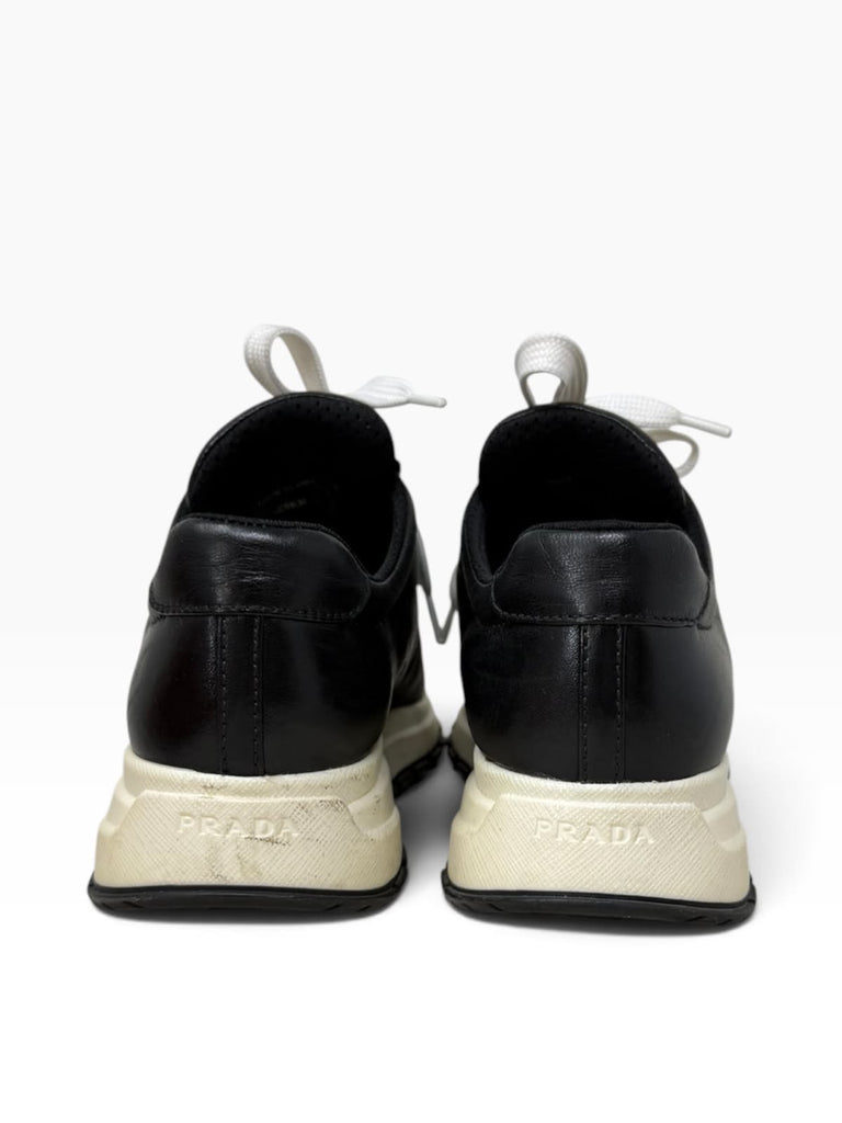 Sneakers T38.5 Eu