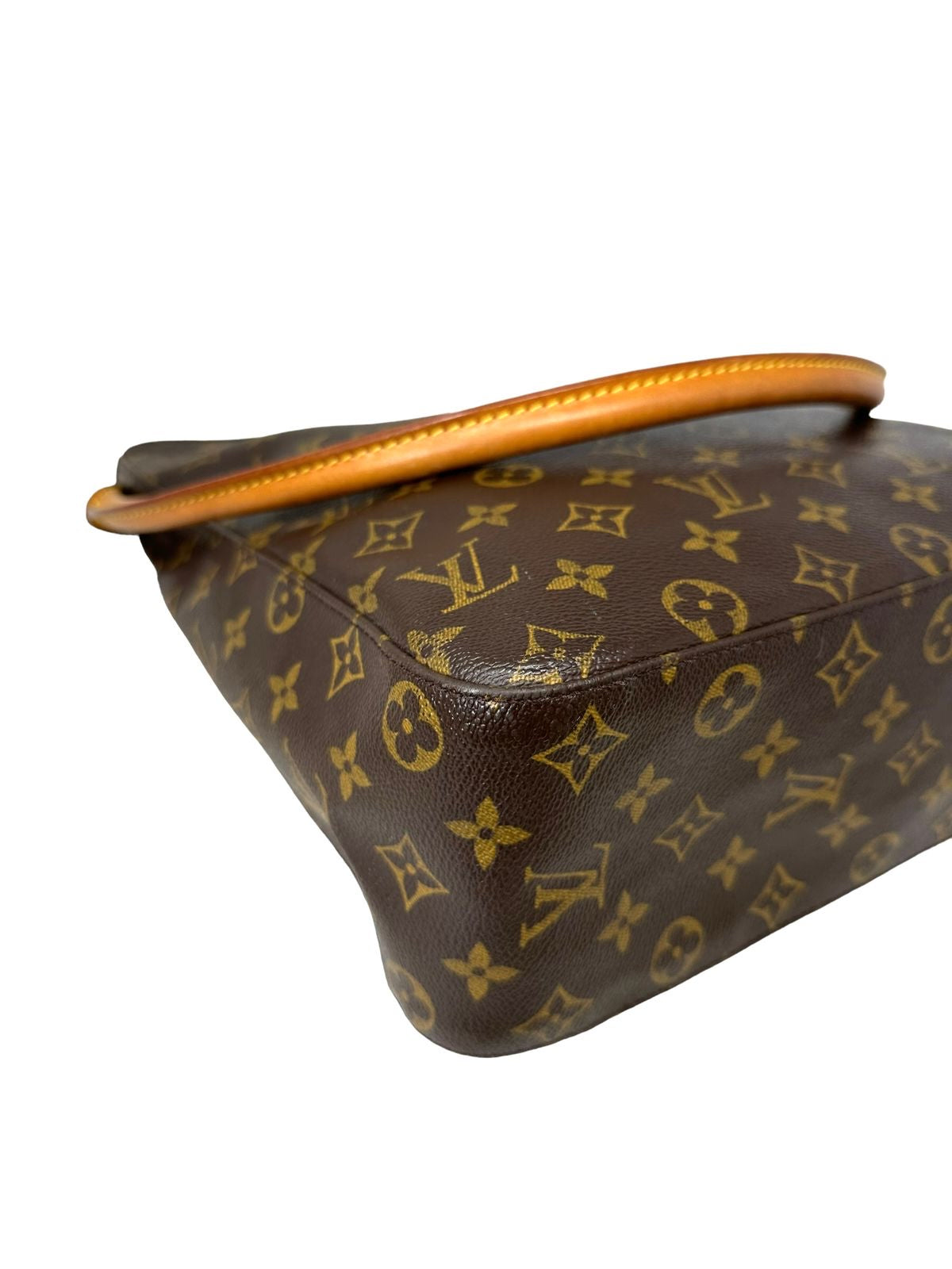 Looping Monogram