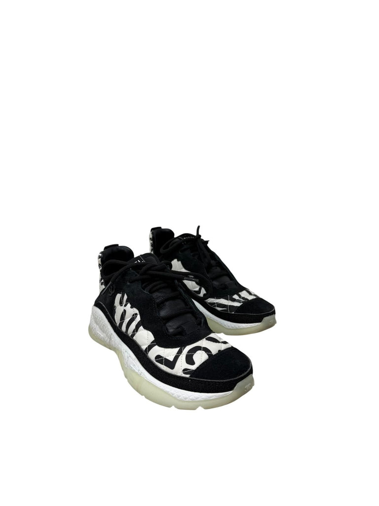 Sneakers T37.5 Eu