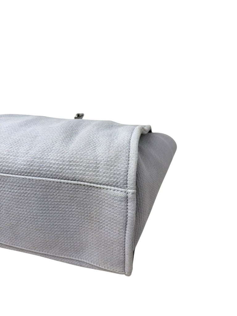 Deauville Gris con Pochette