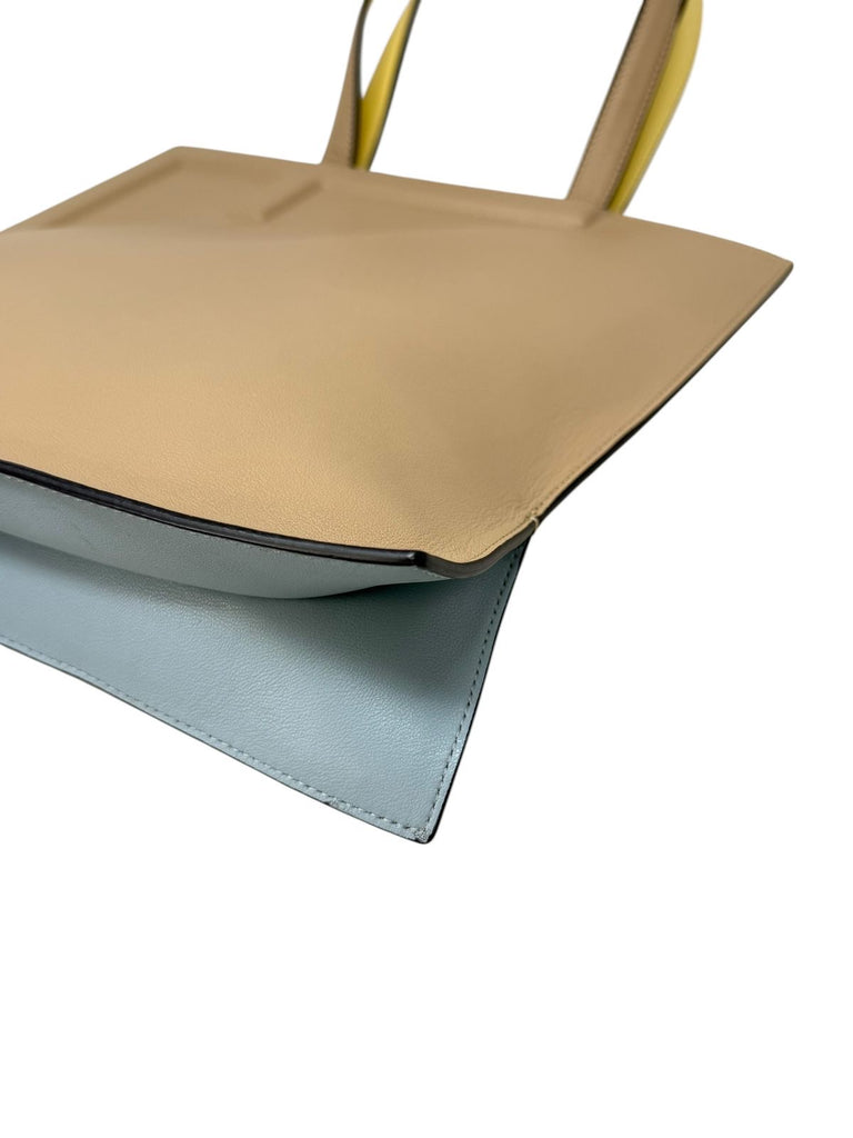 Tote