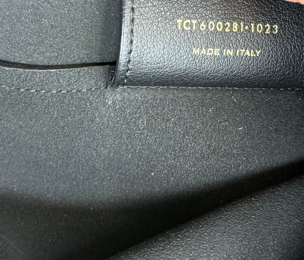Tote Negra con Pochette