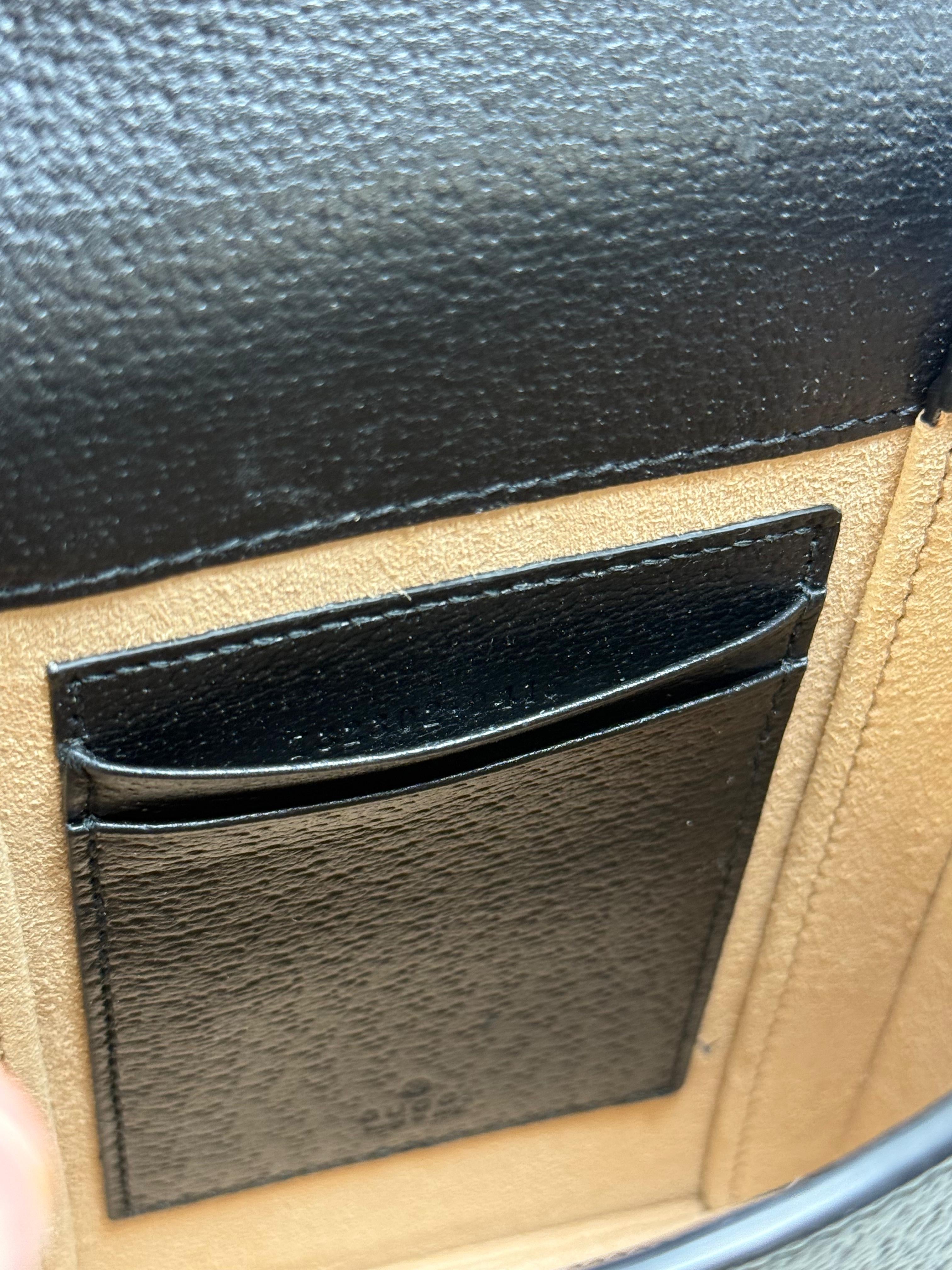 Horsebit Phone Holder