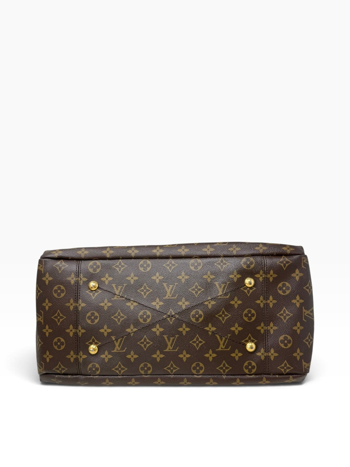 Artsy Monogram MM