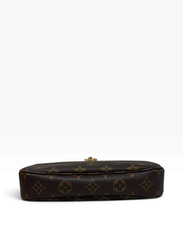 Pochette Monogram