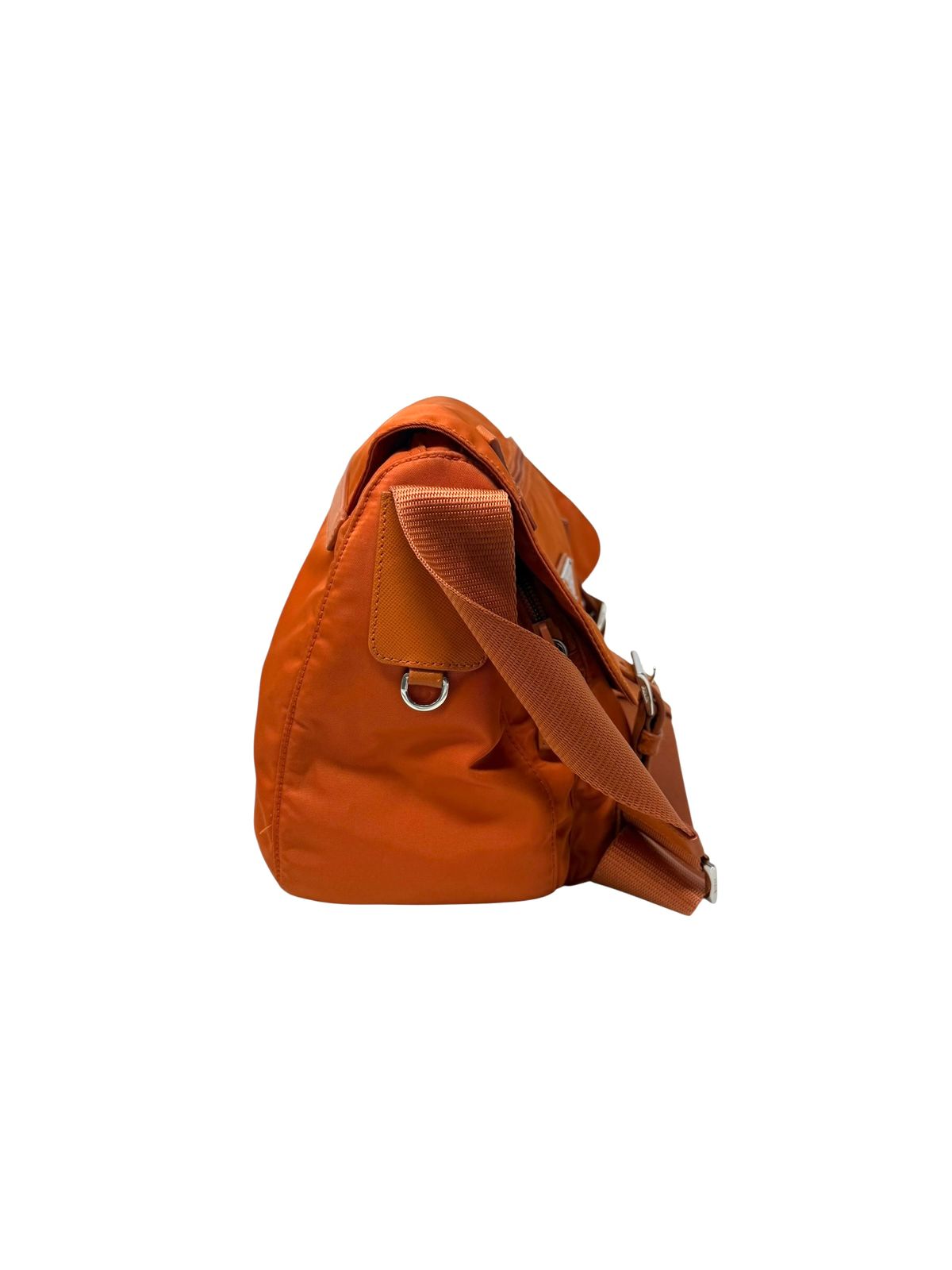 Nylon Messenger