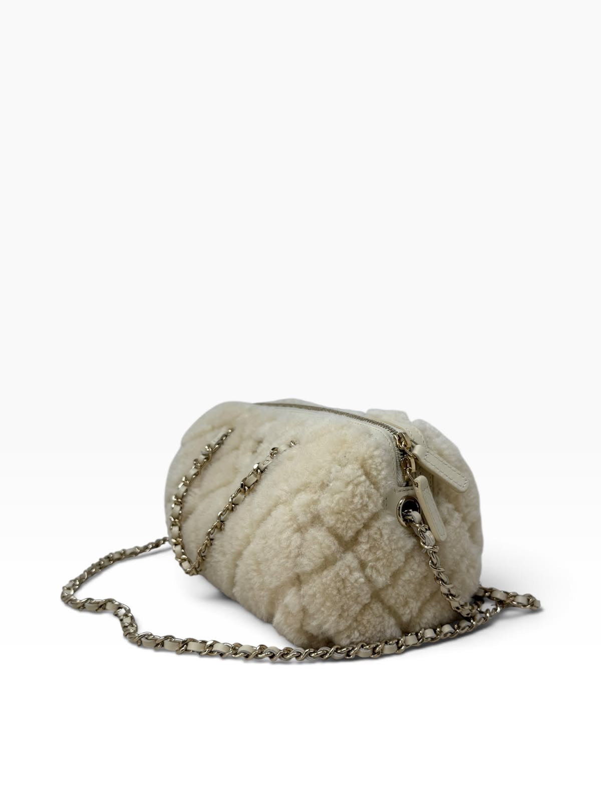 Barrel Clutch with Chain