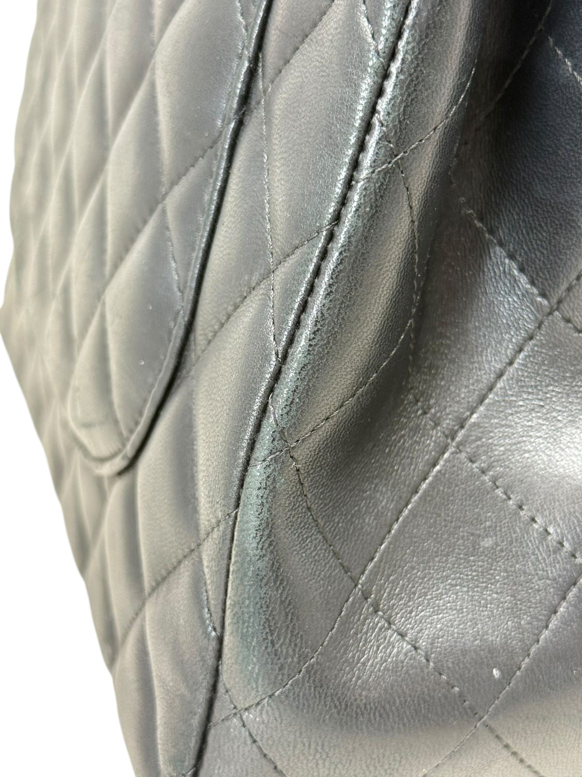 Clásica Jumbo Lambskin