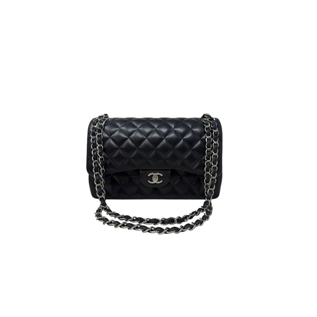 Clásica Jumbo Lambskin Negra