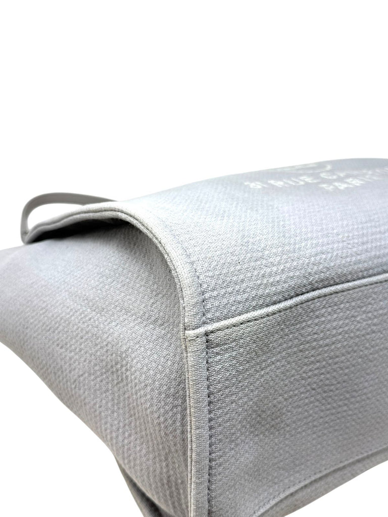 Deauville Gris con Pochette