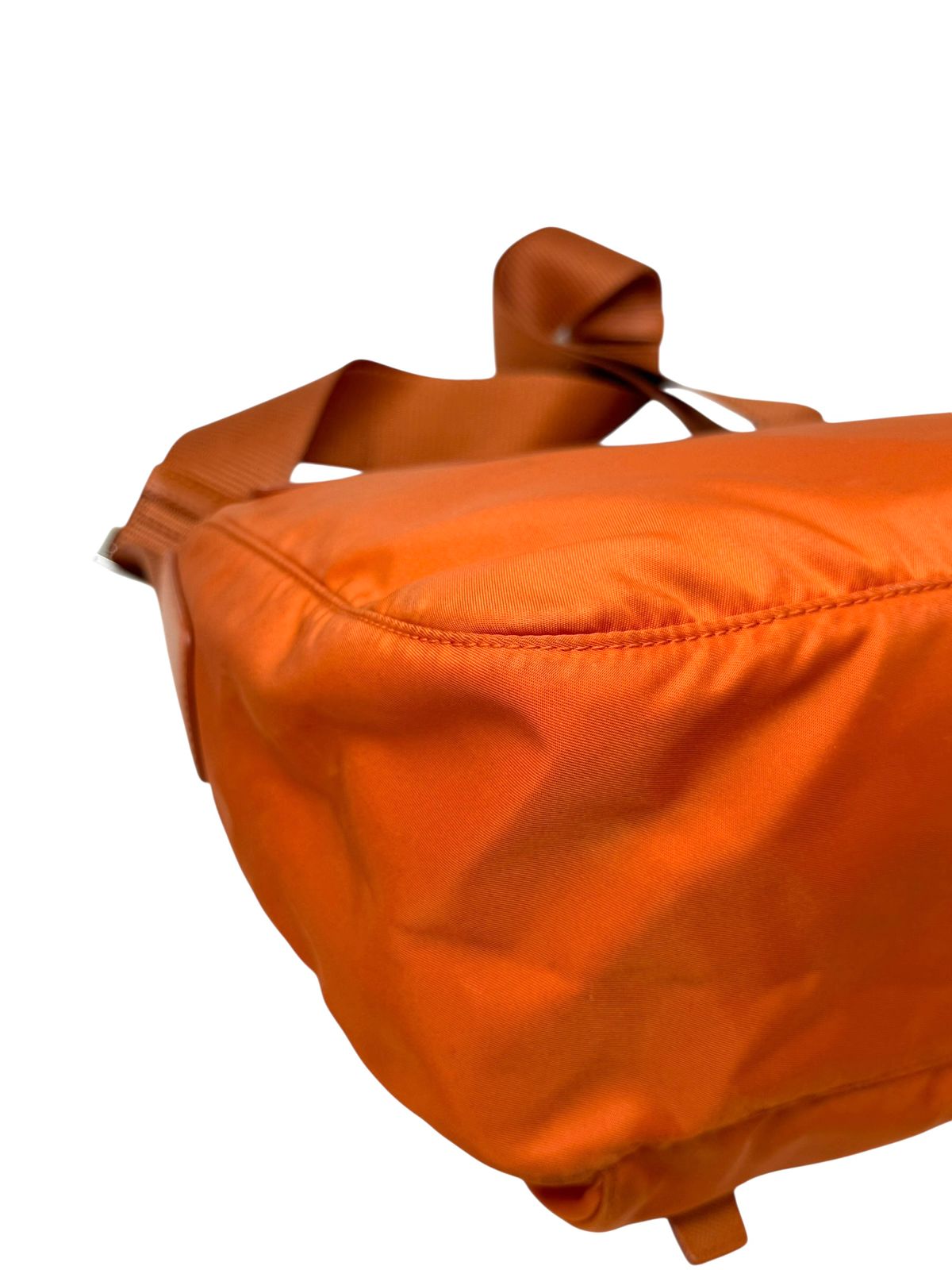 Nylon Messenger
