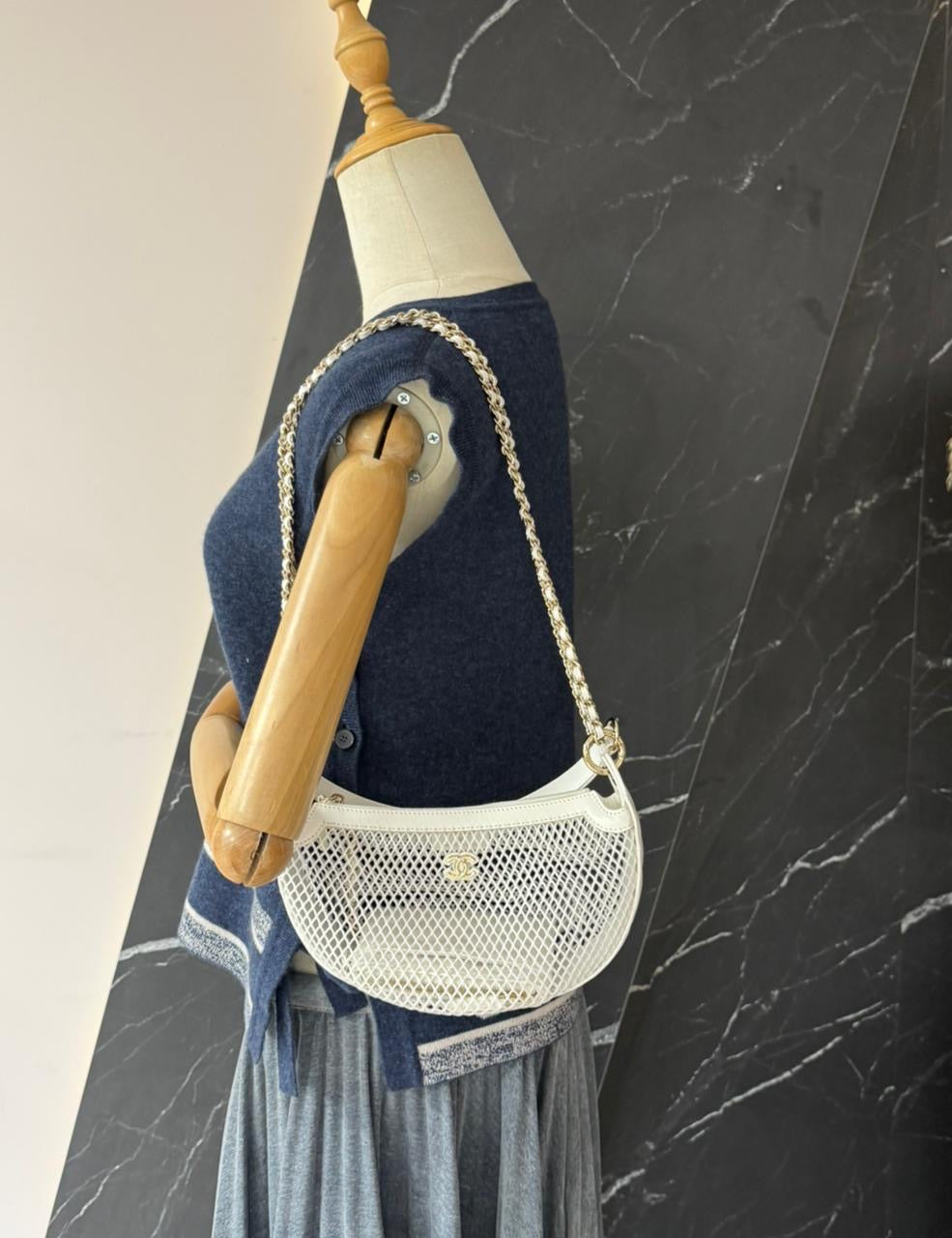 White Mini Round Pouch Mesh