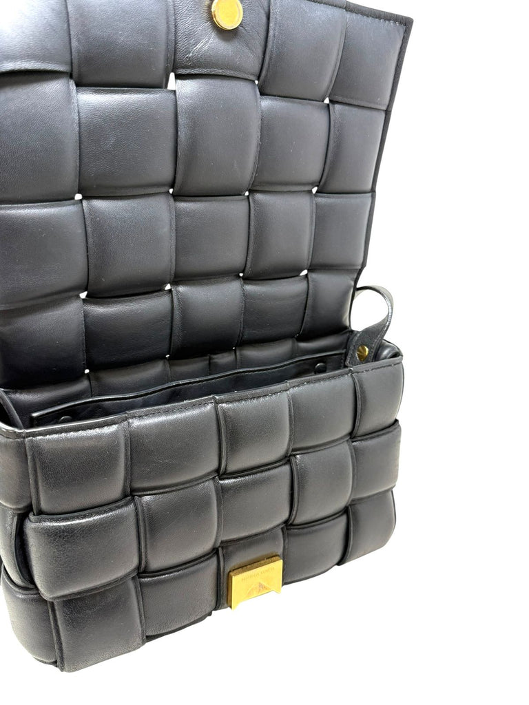 Padded Cassette Negra