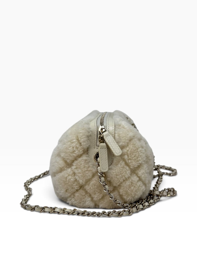 Barrel Clutch with Chain