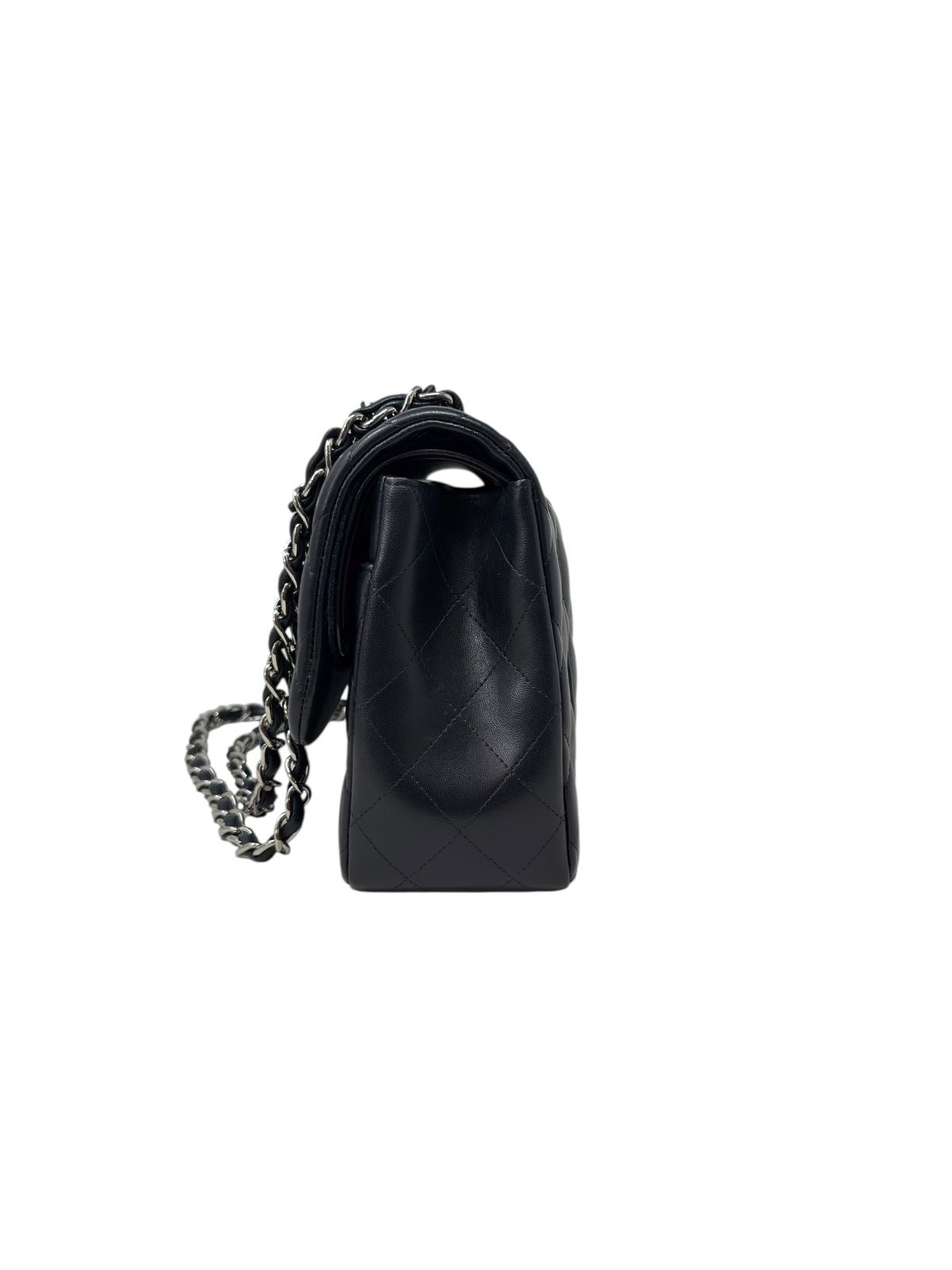Clásica Jumbo Lambskin Negra