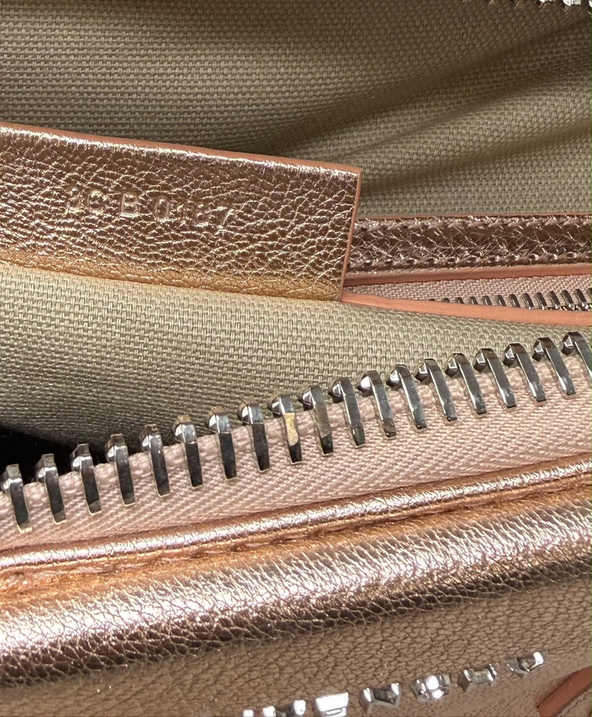 Antigona Rose Gold