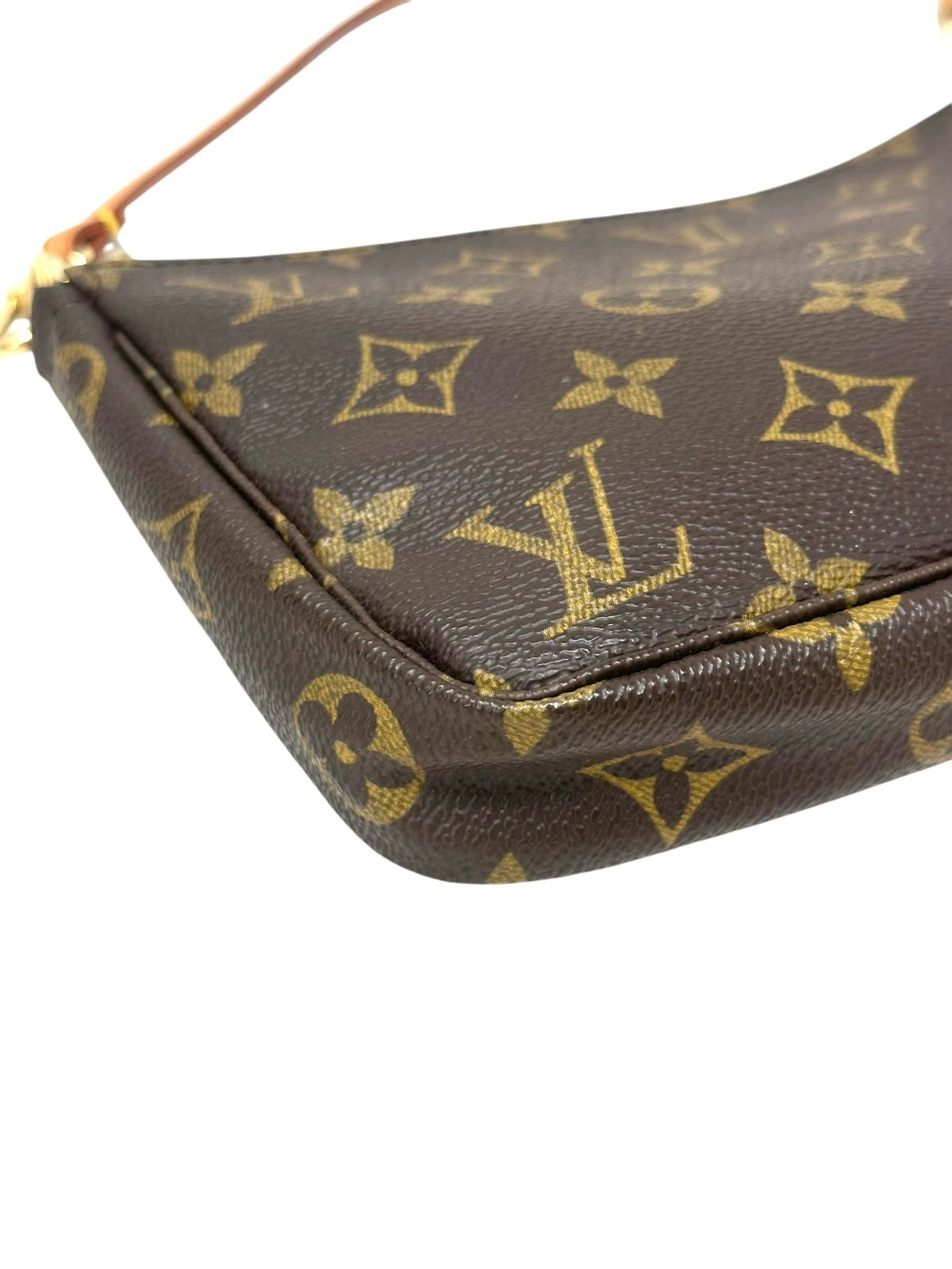 Pochette Monogram