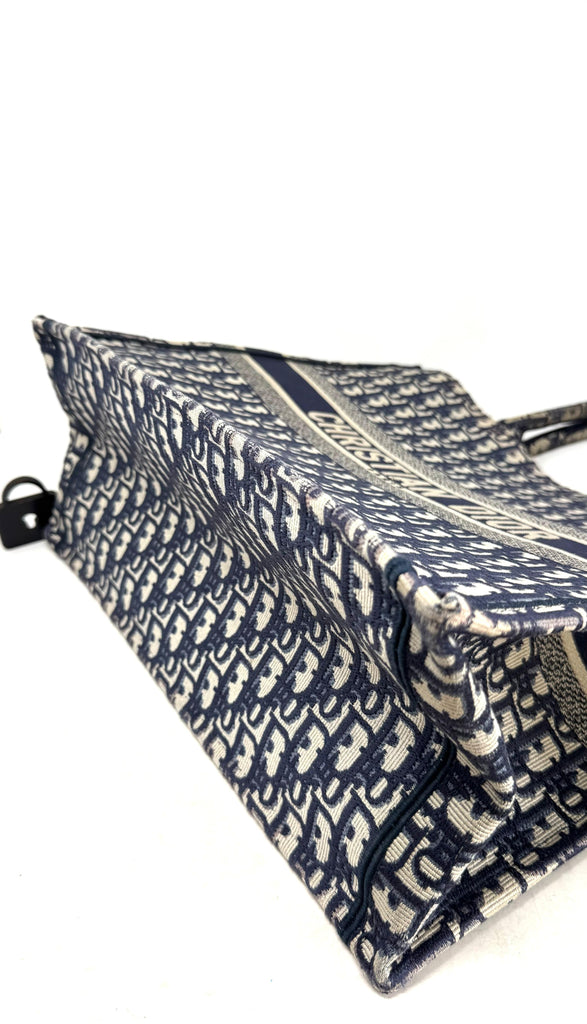Book Tote