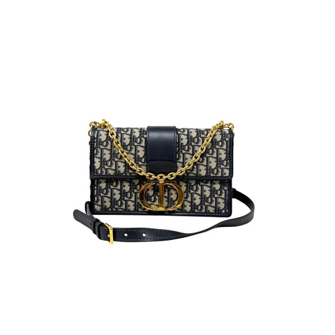 30 Montaigne