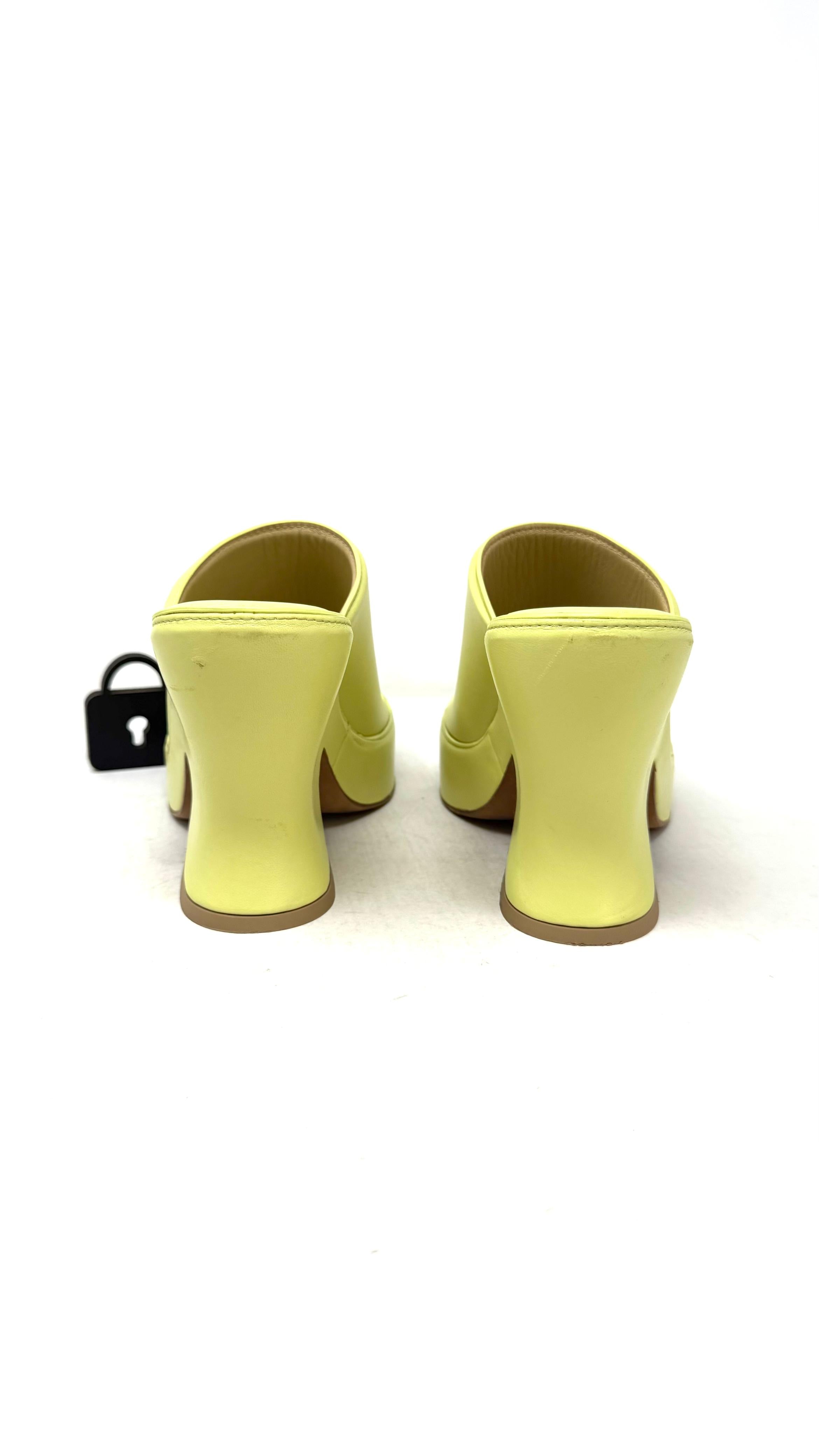 Sandalias T37.5 Eu
