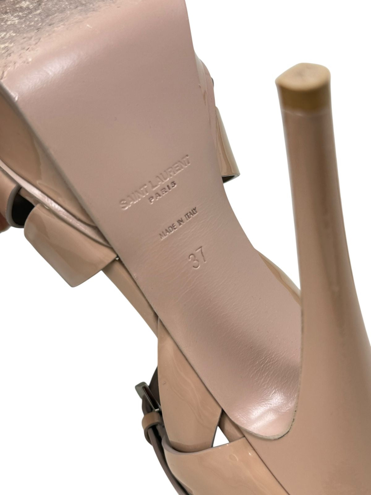 Tribute Pumps T37 Eu