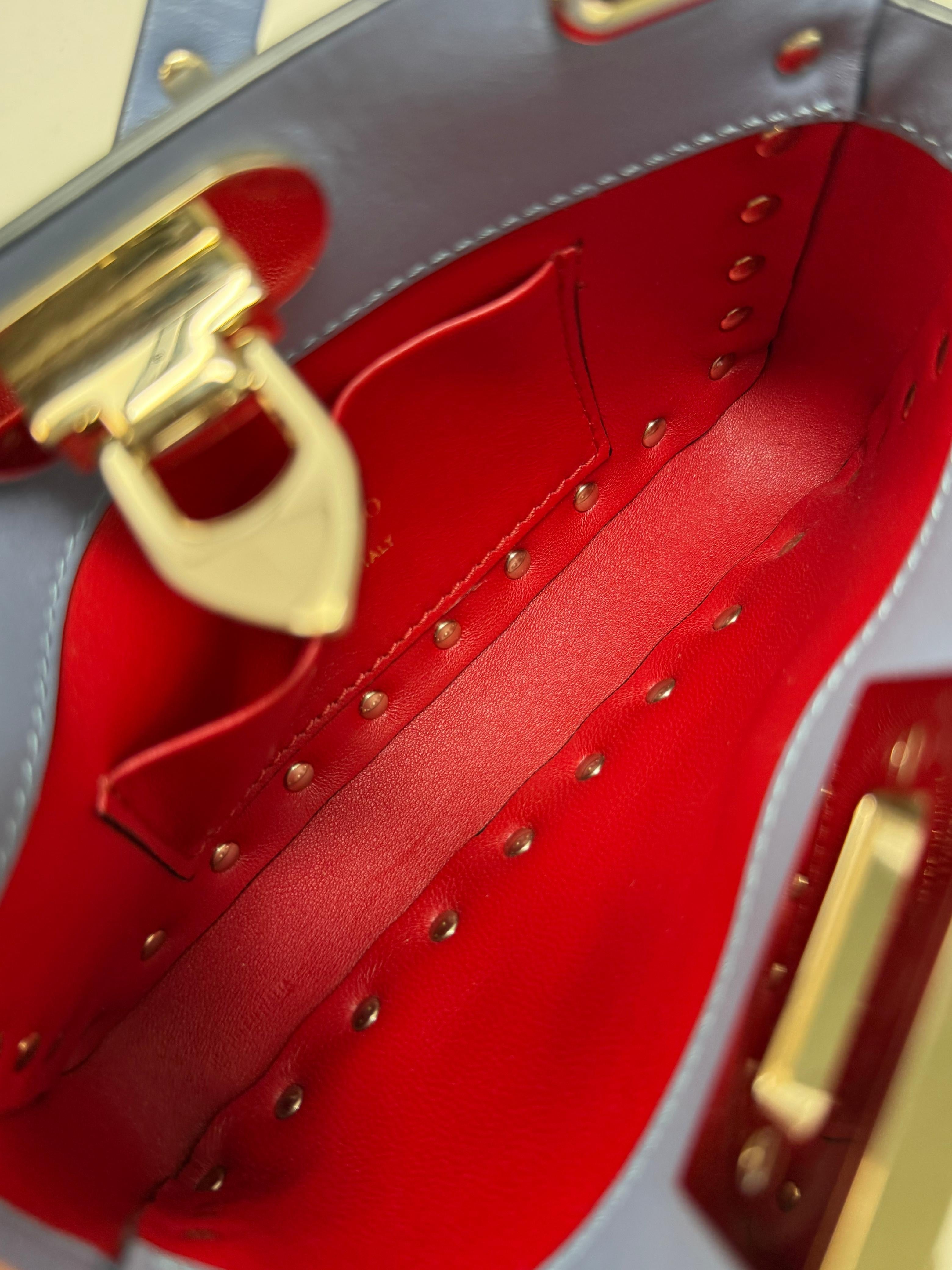 Rockstud Phone Holder