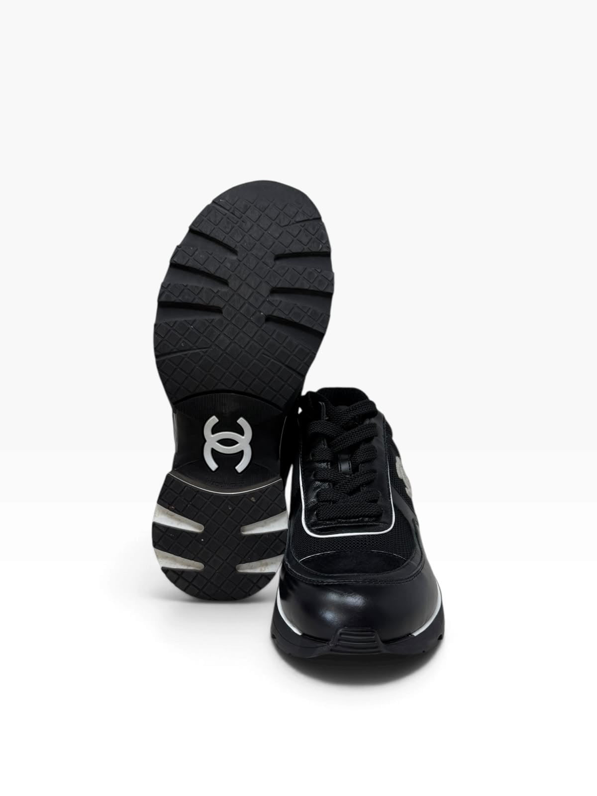 Sneakers T38.5 Eu