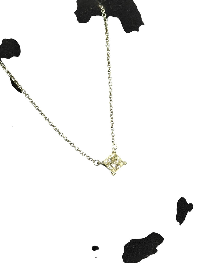 Collar Solitario