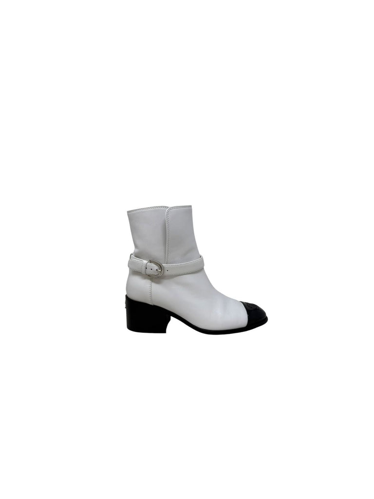 Two Tone Cap Toe Short Boots T37.5 Eu