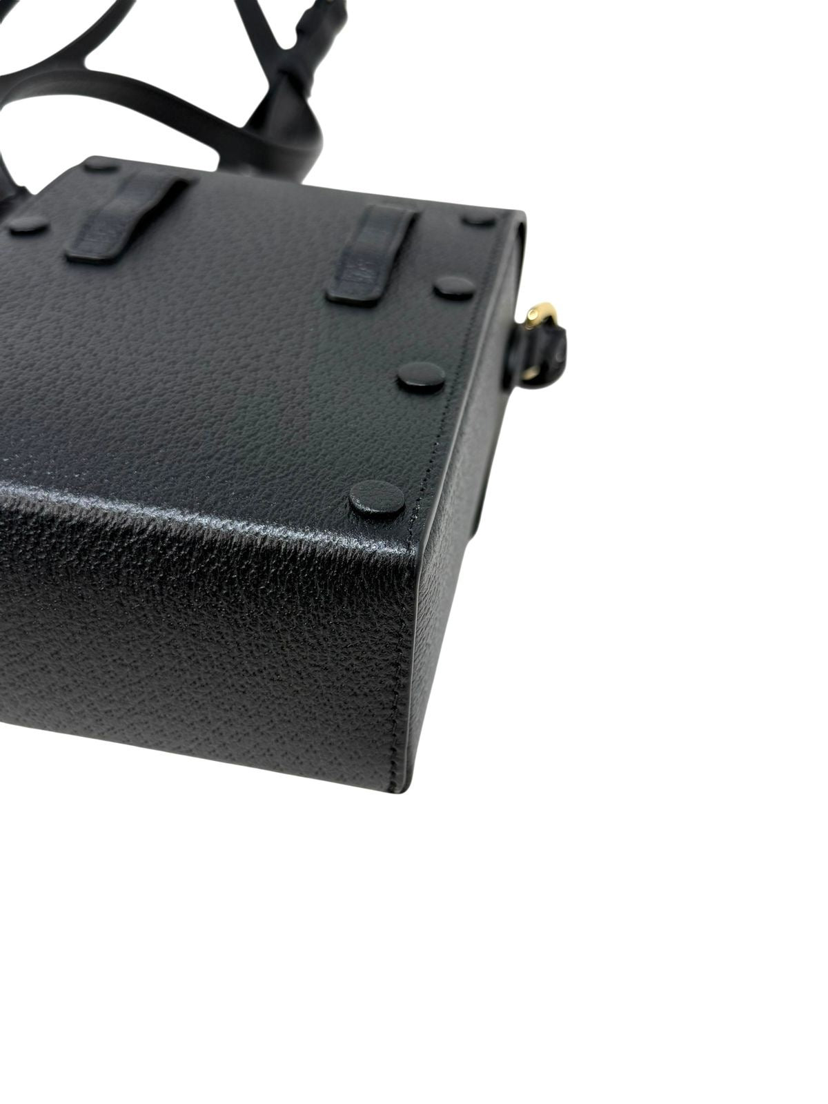 Horsebit Phone Holder